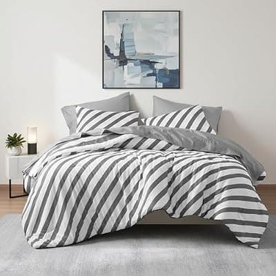 [Regency Heights] Reversible Striped Full Comforter Set-Bed in A Bag 7-Pieces Bedding Set with Double-sided Stripes Design-Warm & Cozy Bed Set Includes Full Size Comforter, Sheets Set, Pillowcases and Shams, Charcoal